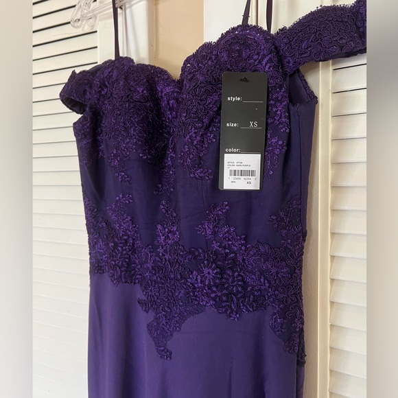 Prom/ Event Dress - Picture 5 of 5